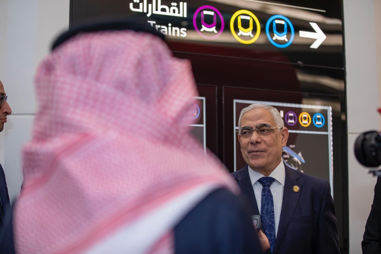 النائب العام يجرى جولة بمدينة الرياض (10) النائب العام يجرى جولة بمدينة الرياض (10)