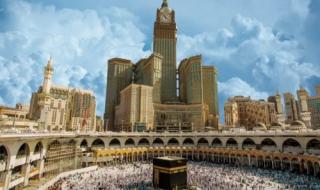 بتوجيه من الأمير محمد بن سلمان.. السعودية تسعد ملايين المسلمين وتعلن عن قرار جديد بشأن تأشيرة العمرة