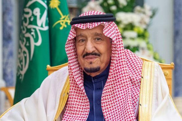 العاهل السعودي يوجه بتسيير جسر جوي عاجل لمساعدة متضرري السيول