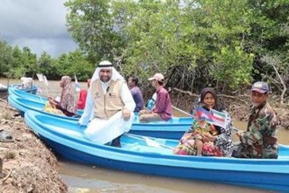 زكاة الفحيحيل توزع «مراكب الصيد» في كمبوديا