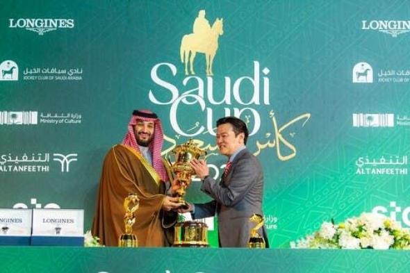 الأمير محمد بن سلمان يتوج ملاك “بينثلاسا” بكأس السعودية