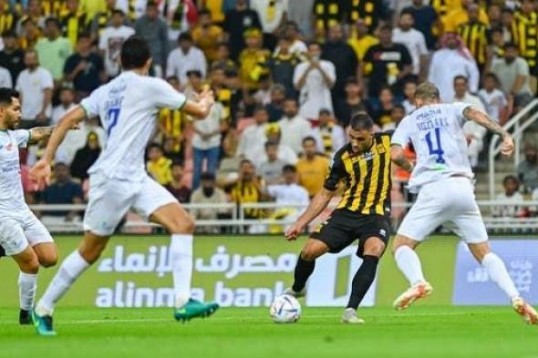 الاتحاد المتصدر في مهمة صعبة أمام الفتح