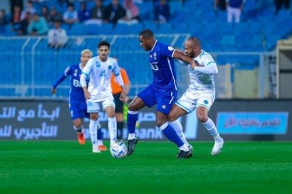 الهلال يحل ضيفاً على الباطن بهدف العودة للانتصارات