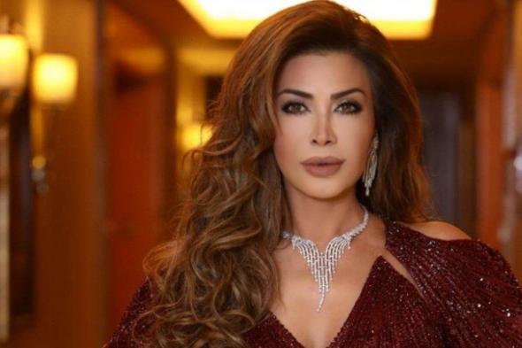 شاهد .. بالصور- بجمال واناقة..نوال الزغبي تستمتع بليالي إسطنبول