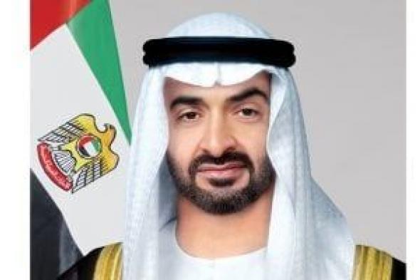 رئيسا الإمارات ولبنان يؤكدان أهمية العمل على تعزيز الاستقرار في المنطقة